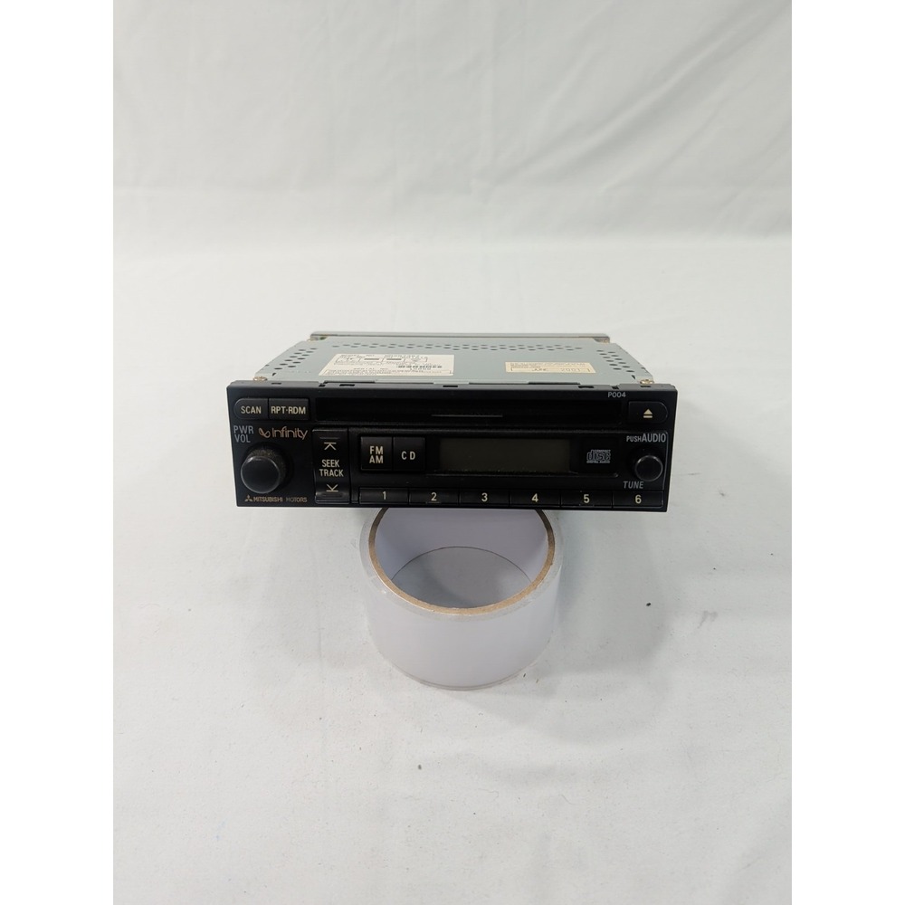 OEM Mitsubishi Infinity Series Stereo Radio Receiver AM FM‎ CD MN141490